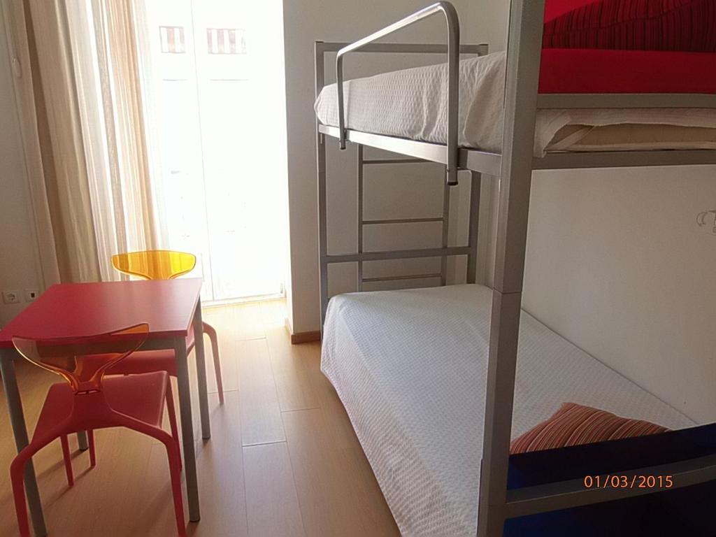 Hi Tavira - Pousada De Juventude Habitación foto